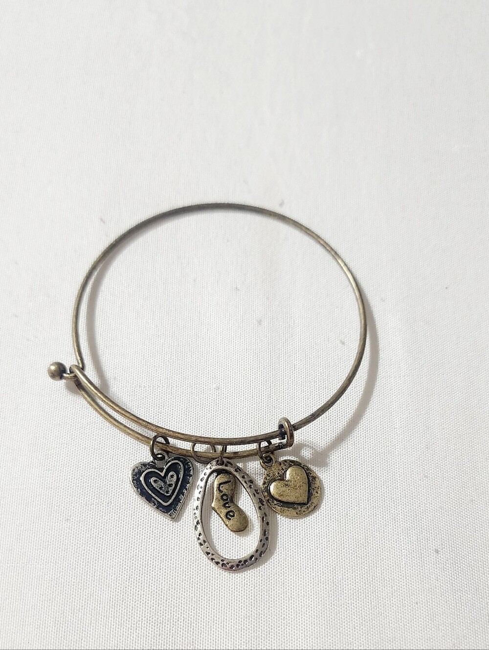 Source Unknown Antique Gold and Silver Heart Charm Bangle Bracelet